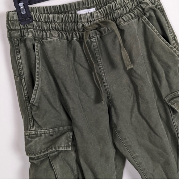 Aritzia Twin Falls Cargo Pants drawstring joggers - size small - Picture 7 of 9
